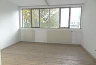 Verkehrsgünstig gelegenes Loft Büro im "Industrial Style" mit Parkplätzen neu zu vermieten