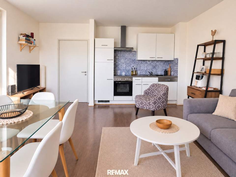Westblick – 2-Zimmer-Wohnung mit Loggia & Tiefgaragenstellplatz