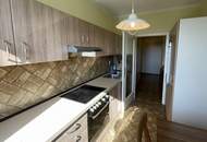 Renovierungsbedürftige 3-Zimmer-Wohnung mit Loggia in Waidmannsdorf