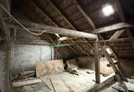 Bieterverfahren: Bestandsfreies Zinshaus im 15. Bezirk - sanierungsbedürftig