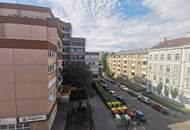UNBEFRISTET - tolle Loggia - Helle 5-Zimmer Neubau Maisonette-Wohnung mit separater Küche, Lift, Gartennutzung und Garagenplatz optional