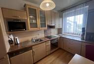 "Wunderschöne 3 Zimmer Wohnung mit Balkon und Garagenplatz"