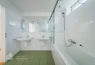 Wunderschöne 4 - Zimmer Wohnung mit Terrasse und Garten