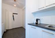 "U1-UNO CITY-Donau Zentrum- 2-Zimmer mit Terrasse!"