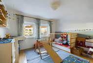 Große Wohnung mit einzigartigen Garten Besichtigung Donnerstag (Feiertag) den 19.06 zwischen 13:00 und 15:30