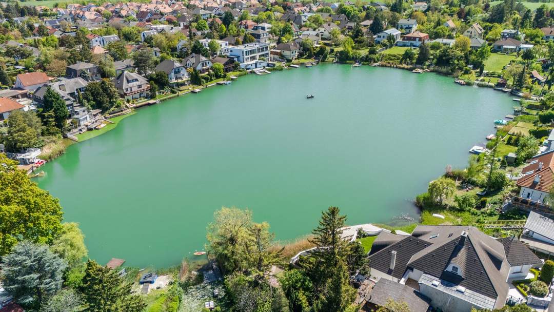 "Haus am See mit eigenem Steg - nahe Wien- Urlaubsfeeling - Investment"