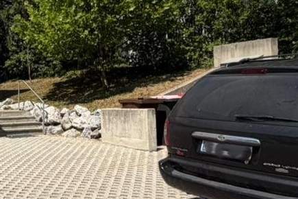 ++ ZWEI PKW-Außenstellplätze in Hinterbrühl ++ Johannesstraße 24, Kleinobjekte-kauf, 12.000,€, 2371 Mödling