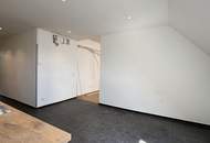 Gewerbeimmobilie in Bestlage mit Stellplatz– Ideal für Büro oder Praxis