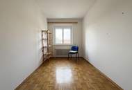 Eigentumswohnung im 1. Stock mit schönem Balkon