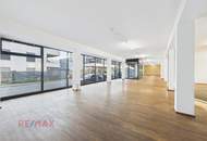 Büro oder Verkaufsraum – flexible Fläche mit beeindruckender Fensterfront