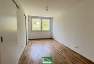 2 Zimmer-Wohnung in generalsaniertem Neubau mit 7m2 Balkon.