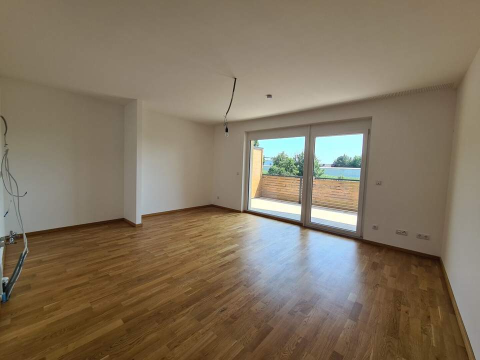 Tolle Zweizimmerwohnung im 1 OG mit großem Balkon in guter Lage an einer Seitengasse