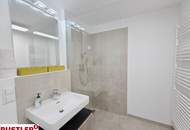 Erstbezug - möbliertes Zuhause - charmante Freifläche