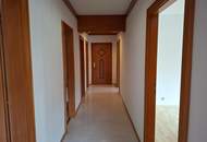 Schöne 3 - Zimmer Wohnung mit herrlichem Ausblick