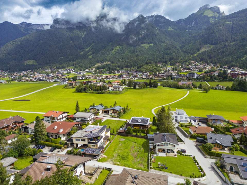 Grundstück in Eben am Achensee – Ruheoase mit Bergblick und idealer Anbindung!