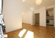 Sanierter Erstbezug mit Blick in den begrünten Innenhof in absoluter Ruhelage