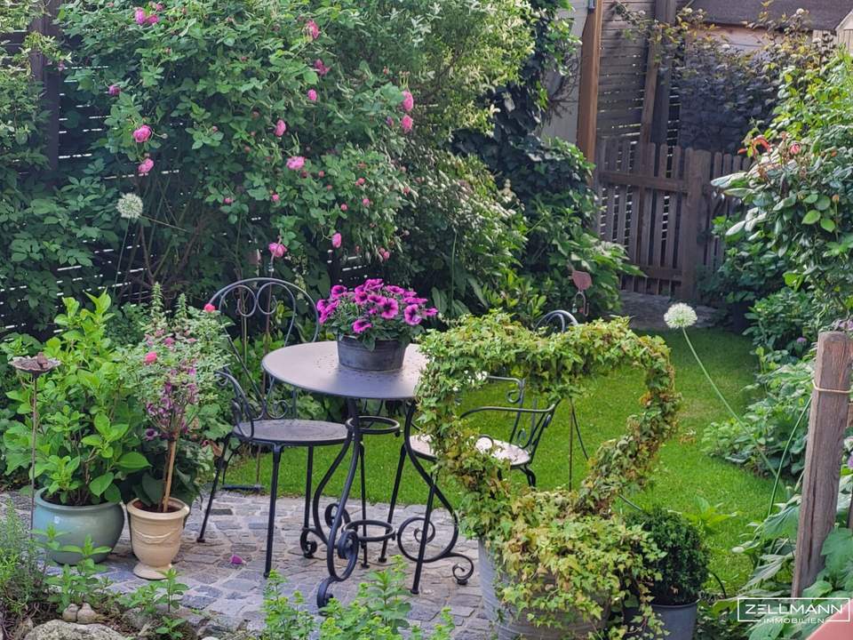 Wo Stil, Seele und Gartenidylle ein Zuhause formen | ZELLMANN IMMOBILIEN