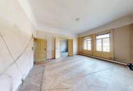 Sanierungsbedürftige Altbauwohnung mit großzügigen 231 m²