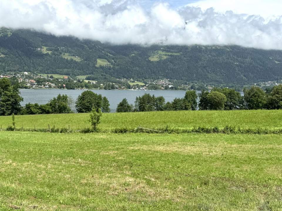 Exklusive Baugrundstücke am Ossiacher See: Perfekte Investitionsmöglichkeit mit traumhaftem Seeblick