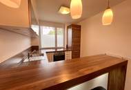 Gepflegte 2-Zimmer-Wohnung mit Balkon und Tiefgaragenstellplatz - WG geeignet!