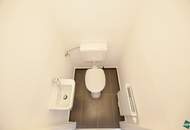 Heller 2-Zimmer-Altbau mit optimaler Anbindung in die Innenstadt