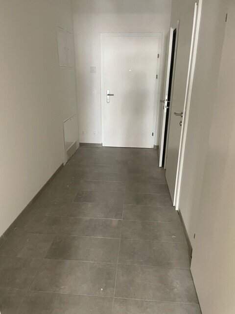 Moderne 3-Zimmer-Wohnung inkl hochwertiger Markenküche, Balkon Außenfläche und Kellerabteil / K3-16