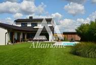 Architektenhaus mit Pool und Traumgarten in Gänserndorf Süd