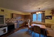 RARITÄT: EHEMALIGES WINZERHAUS MIT JEDER MENGE WOHNRAUM UND VIEL PLATZ