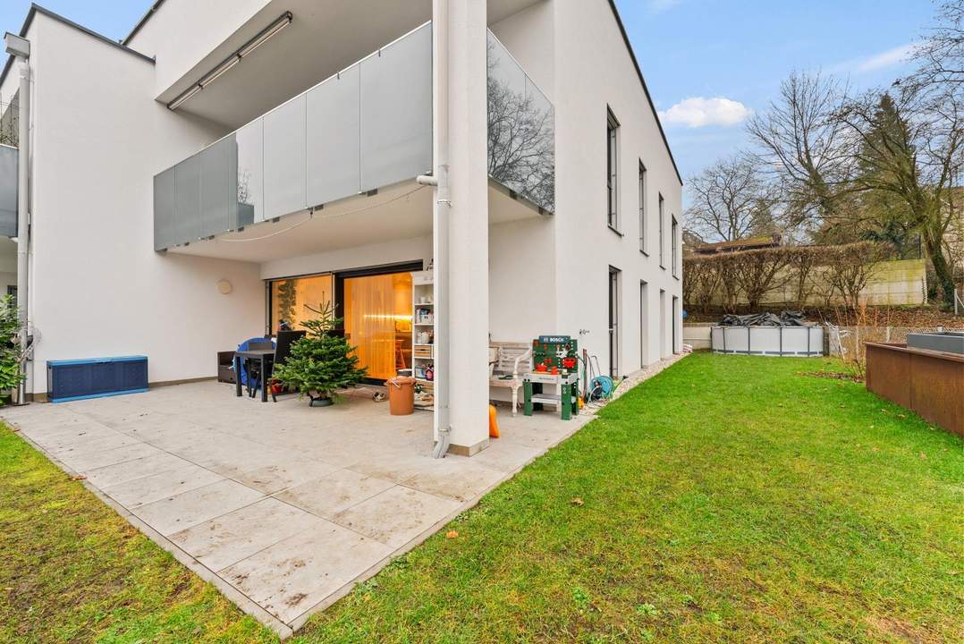 ***Hochwertig - Modern - Großzügig***4-Zimmer-Gartenwohnung in ruhiger Lage