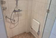 Großzügiges Einfamilienhaus mit Villencharakter in zentraler Wohnlage-Renovierungsbedürftig- aber mit Topsubstanz!