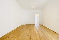 Exklusiver Erstbezug nach Sanierung - 3-Zimmerwohnung mit Freifläche in den ruhigen Innenhof