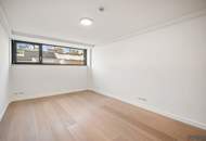 High-End Luxury 3 Min. vom Stephansplatz (Virtual Tour) | 360° Dachterrasse mit Pool | Sauna | Stadtpark ums Eck | 1 Min. zur Staatsoper
