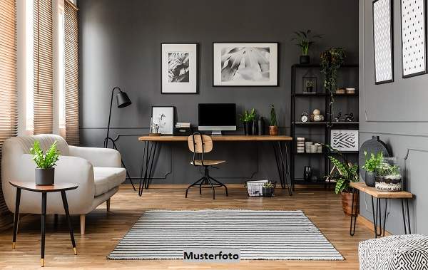 +++ 2-Zimmer-Erdgeschosswohnung mit Terrasse und Gartenanteil +++