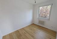 Erstvermietung nach Sanierung | 3,5 Zimmer 95m² Wohnfläche zzgl. Balkon & KFZ Abstellplatz