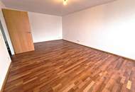 Sehr helle und kompakte Familienwohnung im 4. Liftstock mit guten Verkehrsanbindungen
