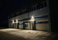 Halle mit extra Lagerfläche und 3 Büros - Erstbezug, technische Top-Ausstattung - PV-Anlage!