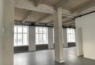 Urban Chic trifft Kreativität: Frisch saniertes Loftatelier beim Spittelberg