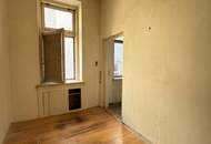 Charmante 2-Zimmer-Altbauwohnung mit Potenzial in zentraler Ruhelage