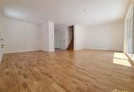 ERSTBEZUG! SCHLÜSSELFERTIG. 144 m² WOHNNUTZFLÄCHE, 5 ZIMMER, 2 BÄDER, 3 WC's, TRAUMHAFTE DACHTERRASSE MIT 31 m², INKLKUSIVE KFZ-STELLPLATZ.