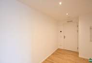 Moderne 2-Zimmer-Wohnung mit Loggia in Augartennähe