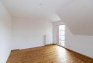 Einfamilienhaus mit großem Garten und Terrasse in ruhiger Lage