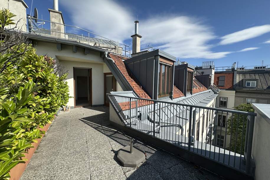 Stilvoll wohnen am Rooseveltplatz: 4-Zimmer-Dachgeschoss mit Terrasse, Wohnung-miete, 2.990,00,€, 1090 Wien 9., Alsergrund