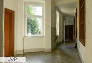 Kleineres und ruhig gelegenes Zinshaus aus Familienbesitz mit 4 freien Einheiten!