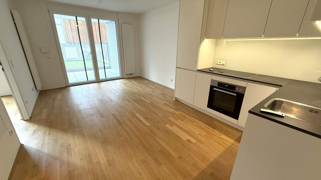 Rechtzeitig zum Sommerbeginn frei!!!! Super-schicke Neubauwohnung mit EIGENGARTEN!