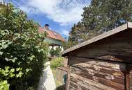 MÖDLING! Einfamilienhaus mit schönem idyllischem Garten auf einem Eckgrundstück zum Kauf!