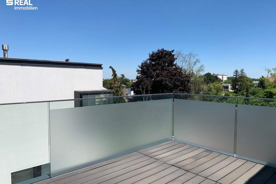 DG WOHNUNG IN ZENTRUMSNÄHE MIT TERRASSE, GARTEN UND WUNDERSCHÖNEM AUSBLICK, Wohnung-miete, 1.794,00,€, 2340 Mödling