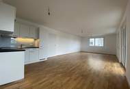 Traumwohnung mit super-großem, überdachten SÜD-Balkon!