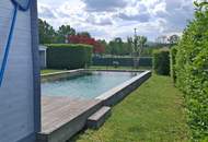 Repräsentatives Einfamilienhaus mit großen Garten, Naturpool, Wellnessbereich & autarker Energieversorgung