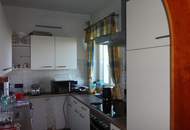 Gepflegtes Einfamilienhaus mit Pool in Top Lage !