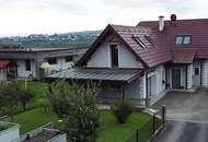 EINZIGARTIGER LANDSITZ MIT POOL SAMT BLICK AUF DIE DONAU UND STIFT MELK